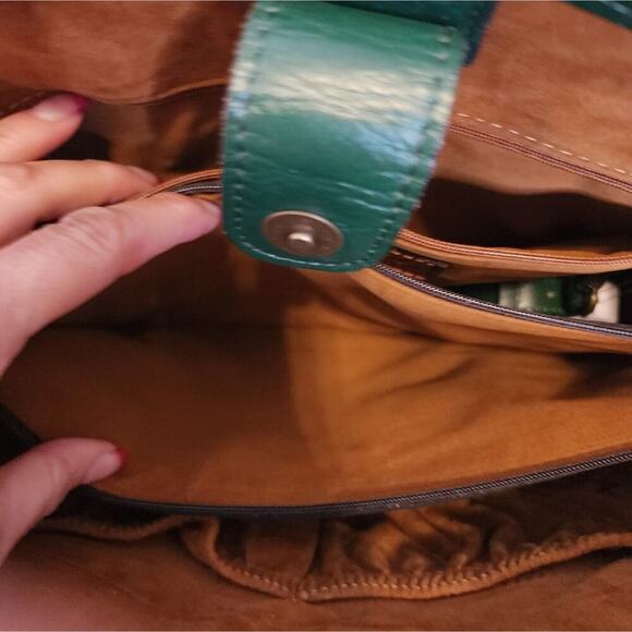 PATRICIA NASH NEW ADELINE TOOLED GREEN PURSE WITH DUST BAG - Picture 9 of 11